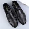 Neue Outdoor Sommer Atmungsaktive Leichte Mesh Weiche Sohle Schuhe Herren Lässig Leder Männlich Trendy Business Loafer Mann Jungen Sneakers