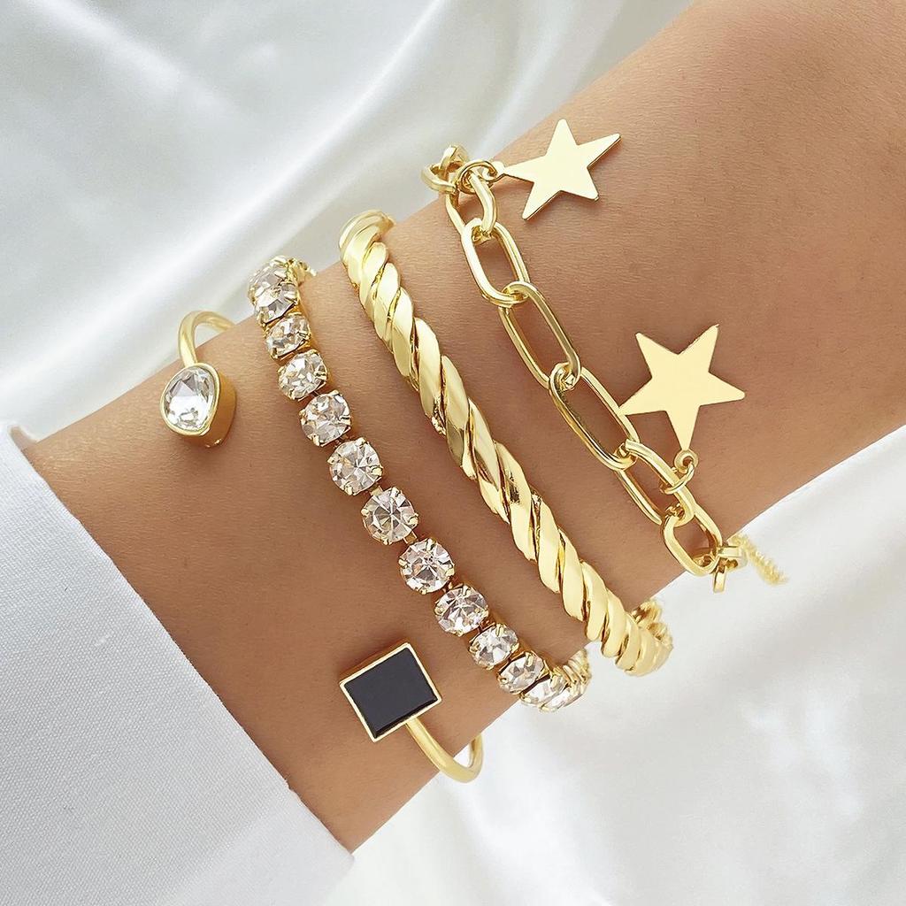 European & American Love Knot Alloy Bracelet Set: 4-Piece Creative Geometric Heart Design