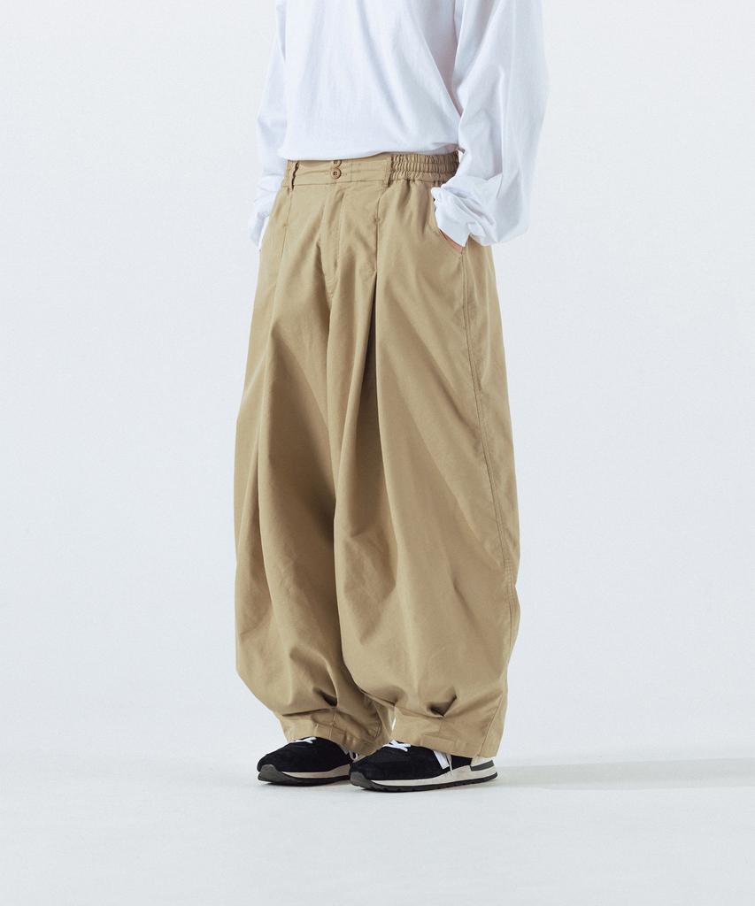 ANGLAN Unbalance Long Tuck Balloon Pants - Beige