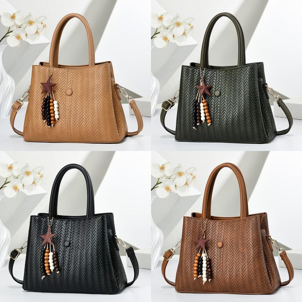 Womens Large Capacity Tote Bag Pu Leather With Zipper Closure For Daily Use