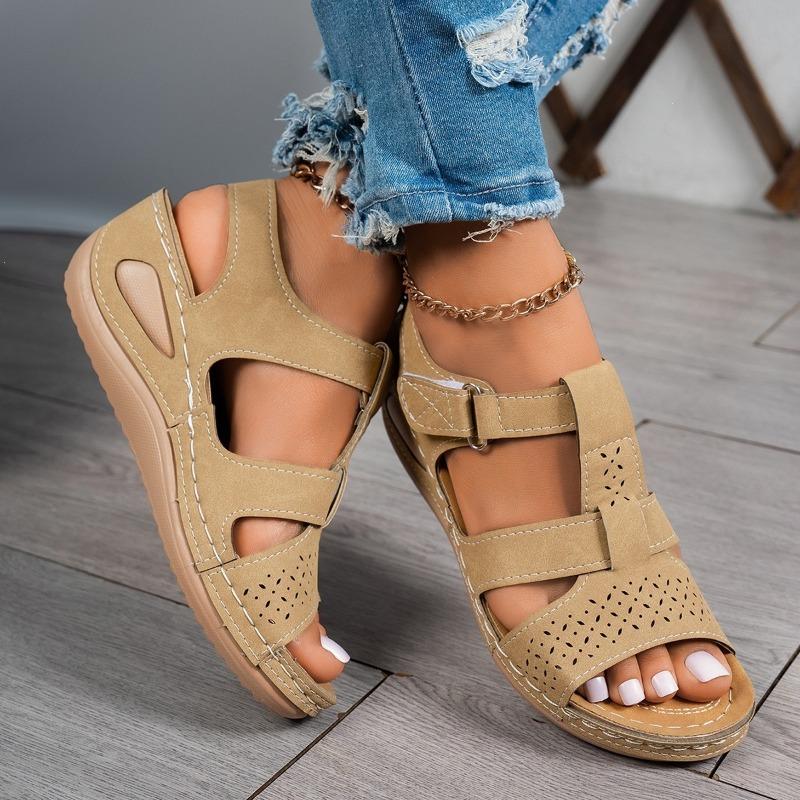 2026 Women's Plus Size Wedge Platform Slippers Solid Color Cross Strap Thick Sole Beach Casual Sandals