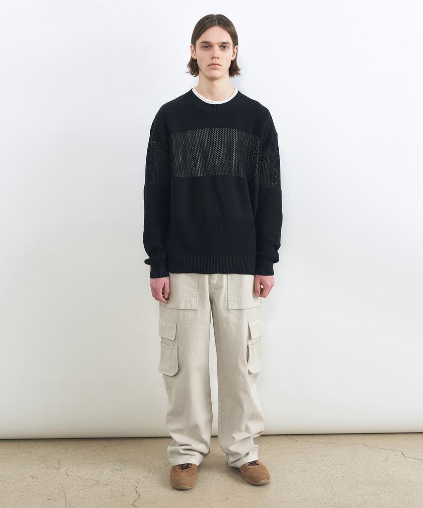 INSILENCE Contrast Panel Pullover Knit Black