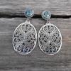 Vintage Creative Silver Color Metal Carving Hollow Flower Earrings Classic Round Inlaid Sea Blue Stone Dangle Earrings for Women