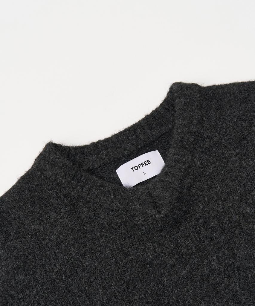 TOFFEE Fuzzy V-Neck Knit (Charcoal)