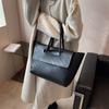 High End Large Bag, Women's Bag, New Large Capacity Handbag, Retro Commuting Tote Bag