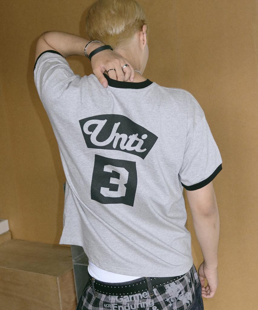 Eontaiteulseoul Untitled Arch Symbol Ringer Crop Short Sleeve Gray