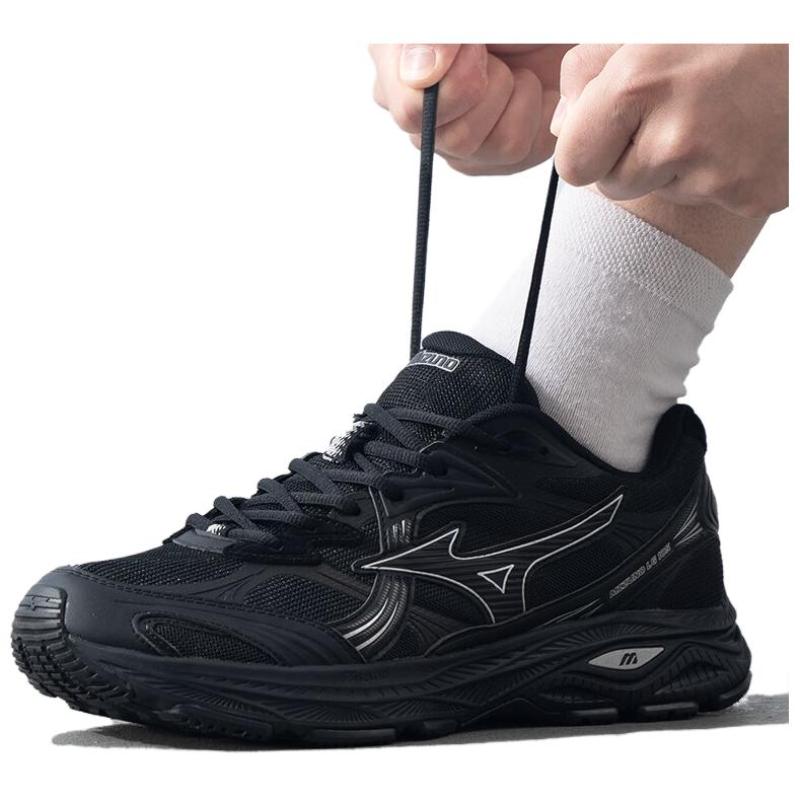 Mizuno LG 10S Abrasion Resistant, Breathable, Lightweight Low Top Running Shoes Unisex Black Sneakers D1GH242401