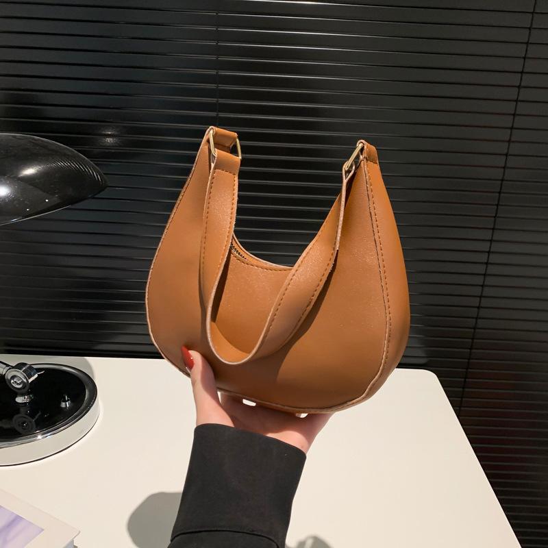 French Niche Design Bag Women's Bag Versatile Solid Color New Trendy Crescent Bag High-end Shoulder Armpit Bag