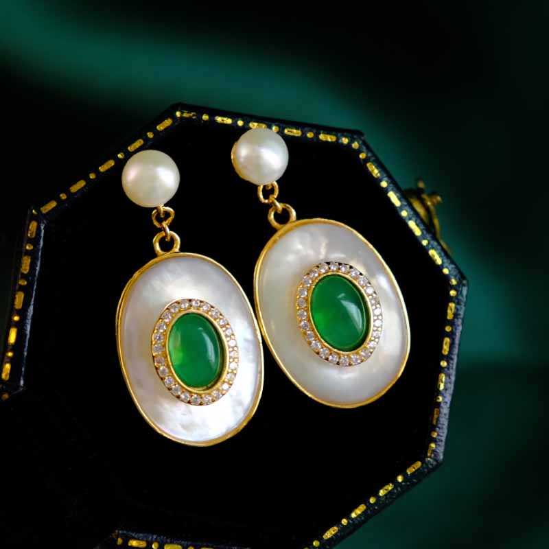 New Style Inlaid Lapis Lazuli Artificial Artificial Fritillary Earrings for Women Emerald Vintage Pearl Wedding Jewelry