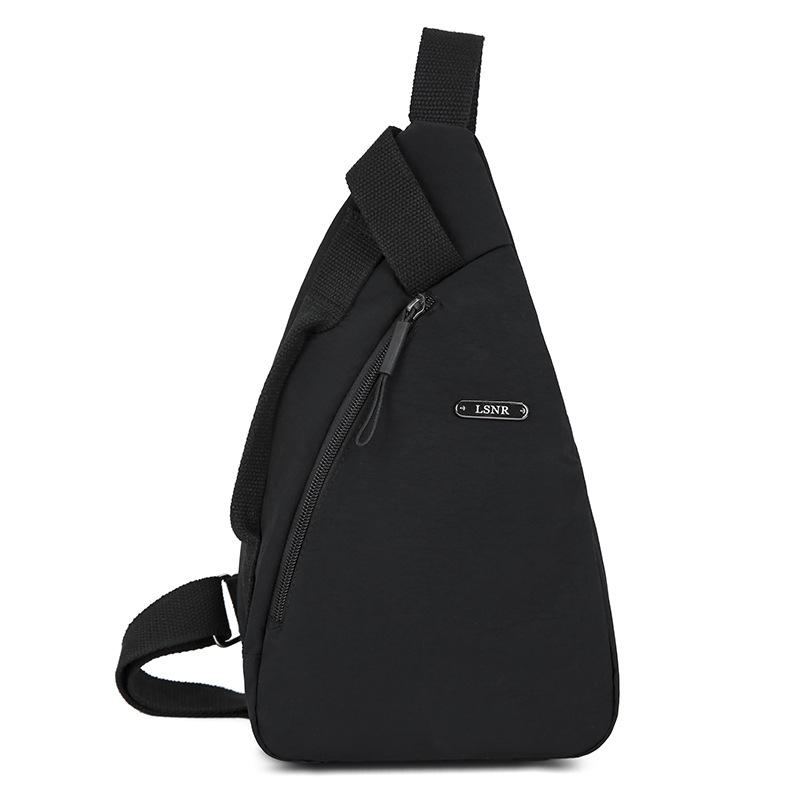 A Casual, Simple and Sporty Single-shoulder Crossbody Bag for Girls