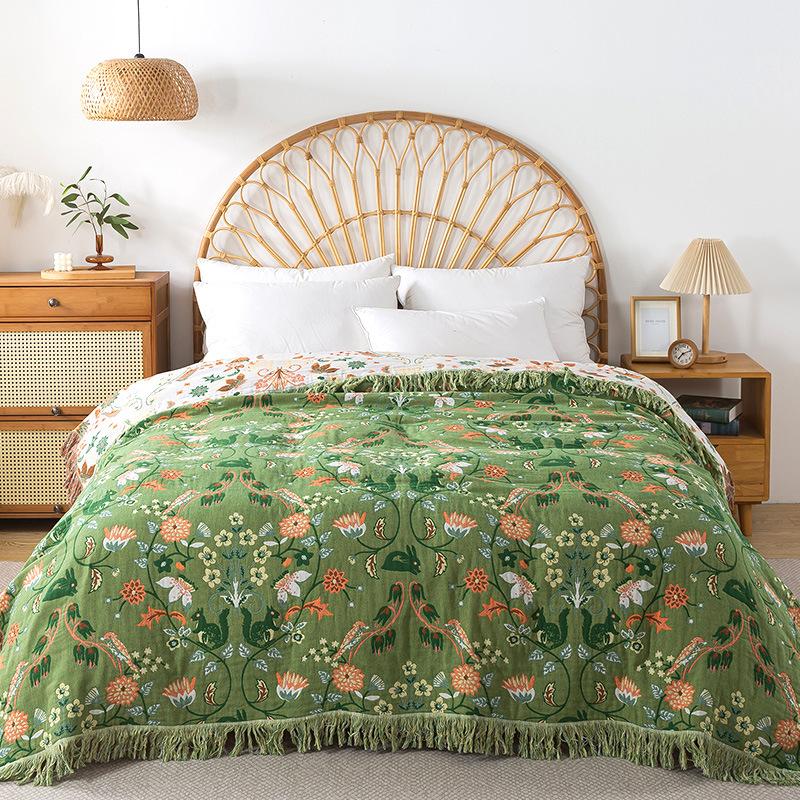Cotton Gauze Double-sided Green White Throw Blanket Towel Quilt Household Sofa Cover Blanket Soft Breathable For Couch Bed Use