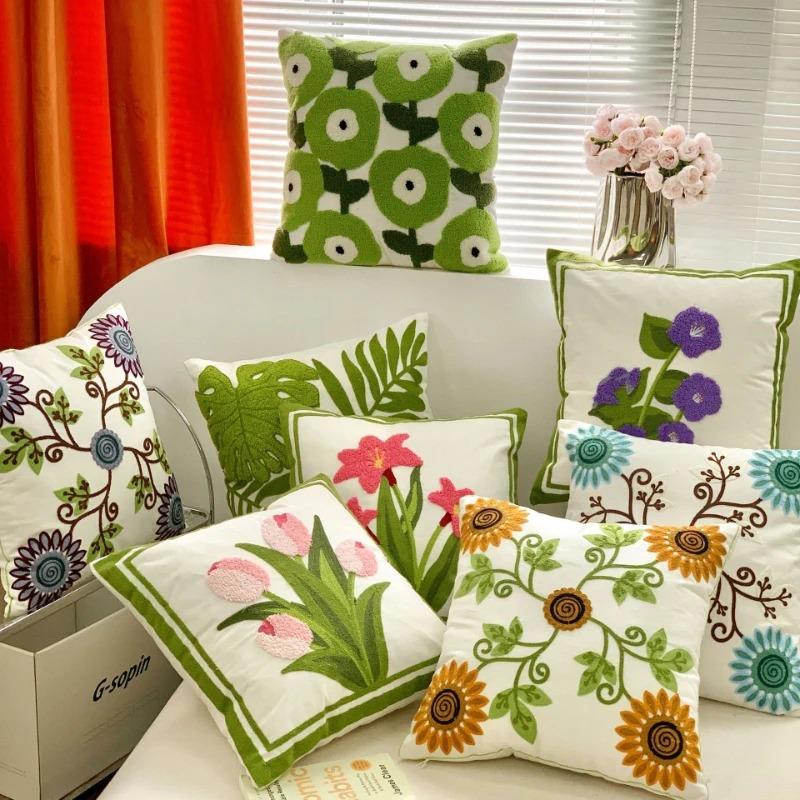 Tulip Plush Throw Pillow Cover Minimalist Simple Sofa Stamping Waist Cushion Cover Home Decor Embroidered Pillowcase 45x45CM