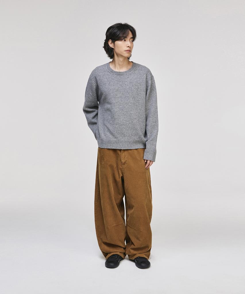 SIGNATURE Wide Curved Dart Corduroy Pants [Beige]