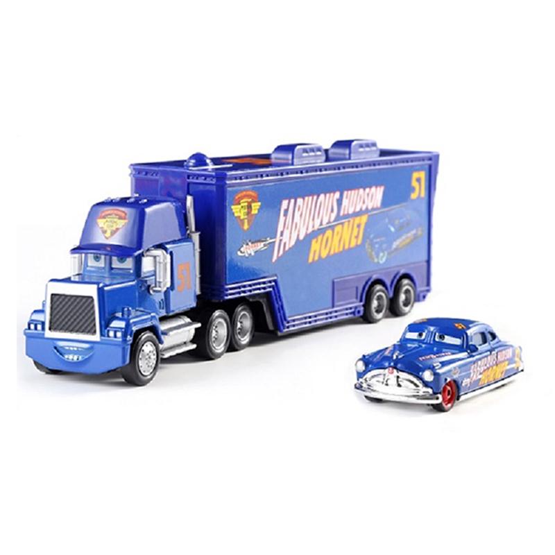 Pixar Cars 3 2 Spielzeug Jackson Storm Lightning McQueen LKW Auto Chick Hicks King LKW Luigi Kinder Geburtstagsgeschenk