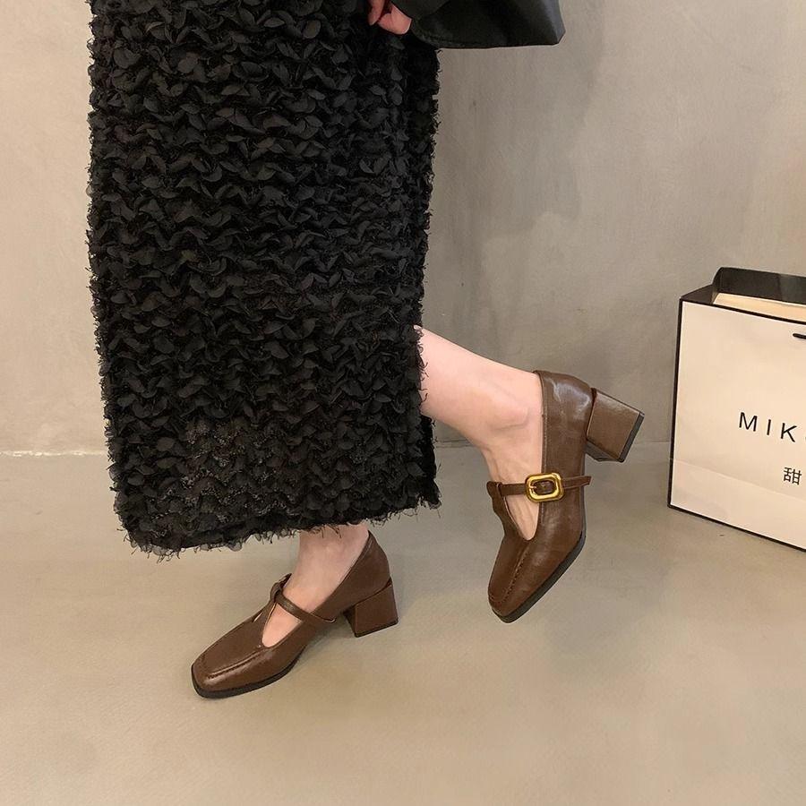 Franse damesschoenen met enkele band, lichte dikke hak, verhogend, Mary Jane-schoenen voor dames, herfst 2025 nieuw temperament, vierkante neus, laag uitgesneden, kleine leren schoen