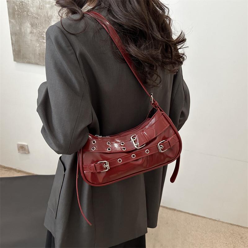 Street Style Pu Small Shoulder Bag With Zipper Closure For Daily Casual Use