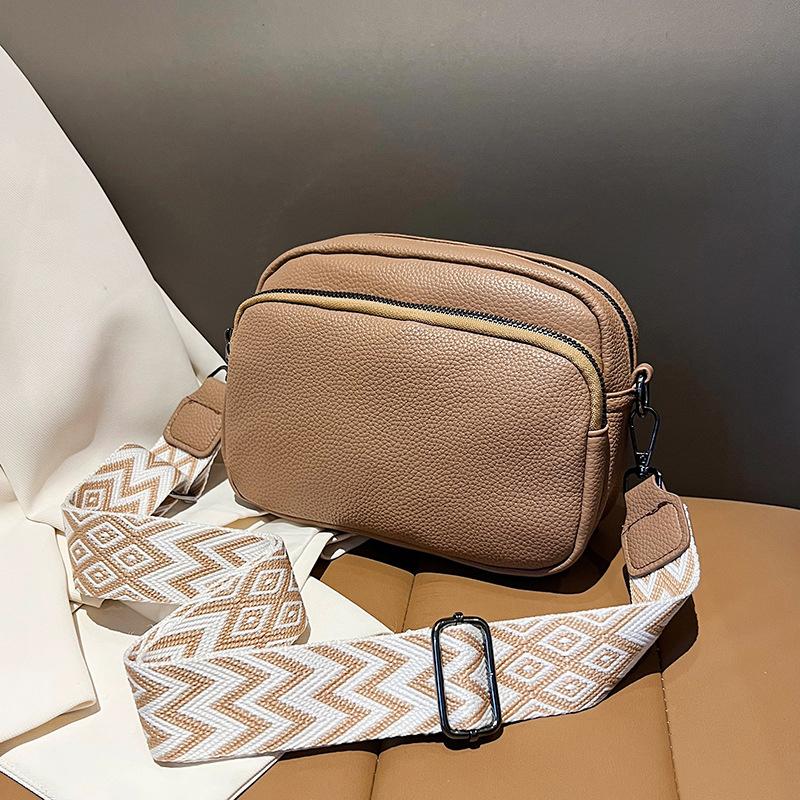 Fashion Wide Strap Shoulder Bag For Women Luxury Design PU Leather Handbags Purses Mobile Phone Crossbody Bag CLE
