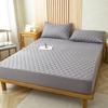 Single Piece Bed Cover Brushed Fabric Quilted Mattress Protector Waterproof Mattress Topper for Bed Anti-mite Mattress Cover No Pillowcase