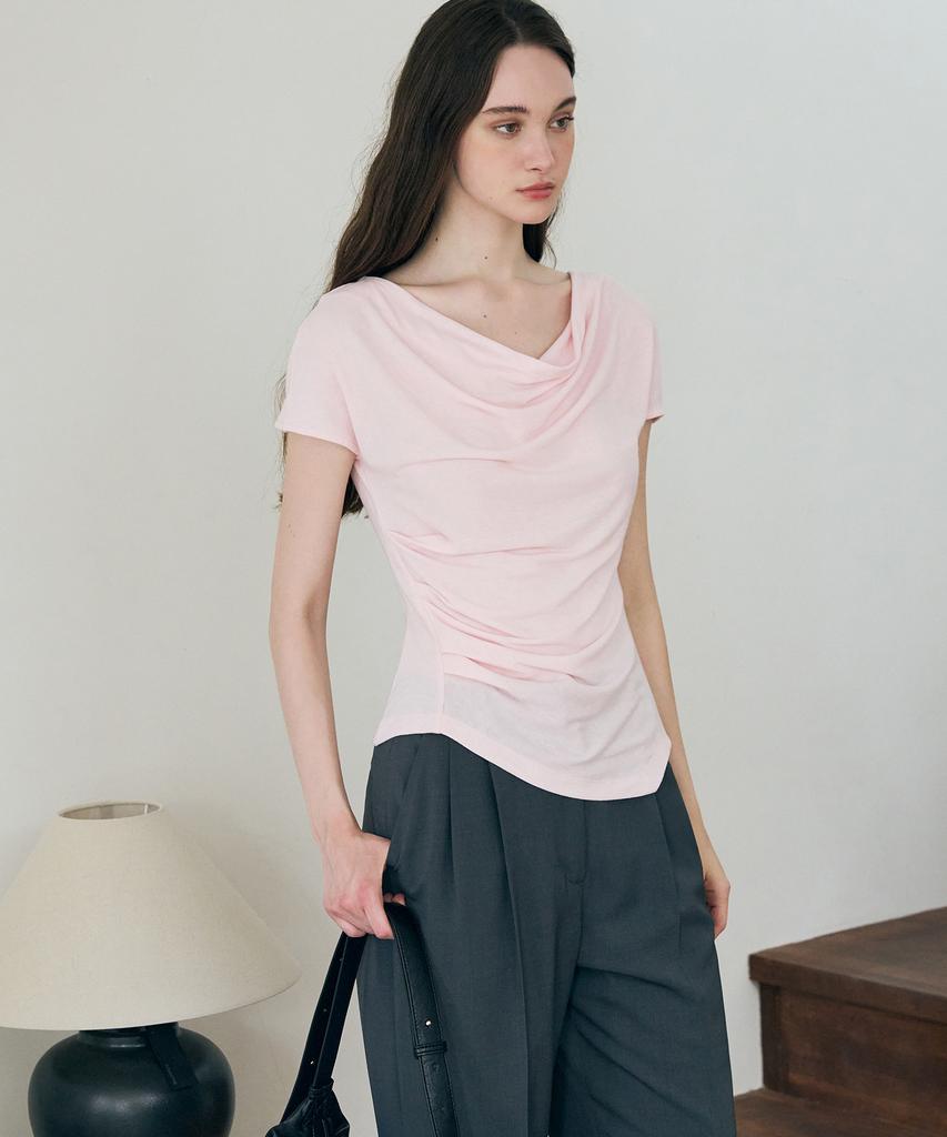 Deuloupisumeon Asymmetrical Tuck Draped T-Shirt [Black]