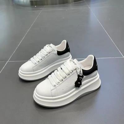 2025 Autumn New Leather Thick Baseplate Shoes Women's Versatile Small Height McQueen Shoes Casual Big White Shoes Single Shoes