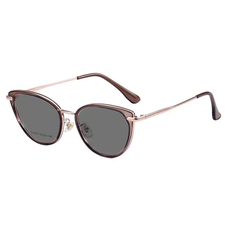 Outdoor Intelligent Pochromic Reading Glasses Fashion Luxury Far Sight Eyewear for Men Women Cat Eye Anti-blue Glasses