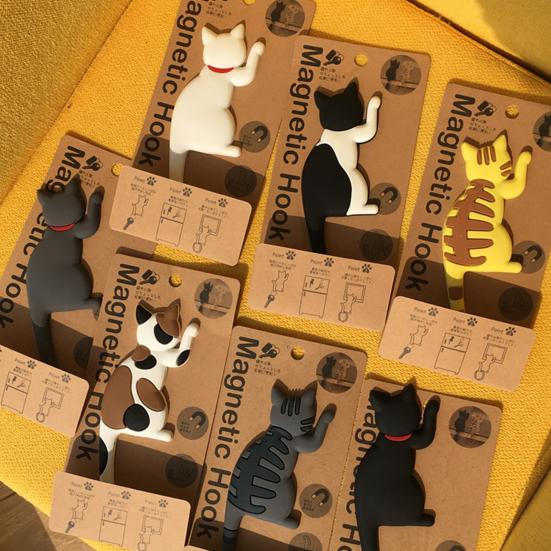 Creative Fridge Hook Cartoon Animal Shape Cat Tail Refrigerator Magnet Sticker for Home