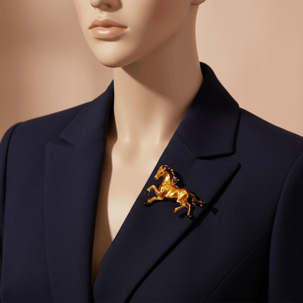 Lapel Pins Running Horse Brooch Classic Brooch Pins New Animal Lapel Pin  Gift