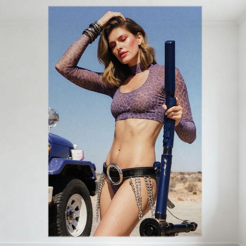 Sexy Desert Woman Purple Leopard Crop Top Blue Vintage Jeep Retro-Futuristic Tin Sign Metal Poster Wall Decor for Bar Pub Home C