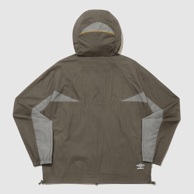 Umbro Sungard Ultralight Hooded Windbreaker Jacket Brown Ur221Cjk43 (A Type)