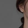 Boucles d'oreilles simples en argent 925 en forme de goutte d'eau pour un usage quotidien E135