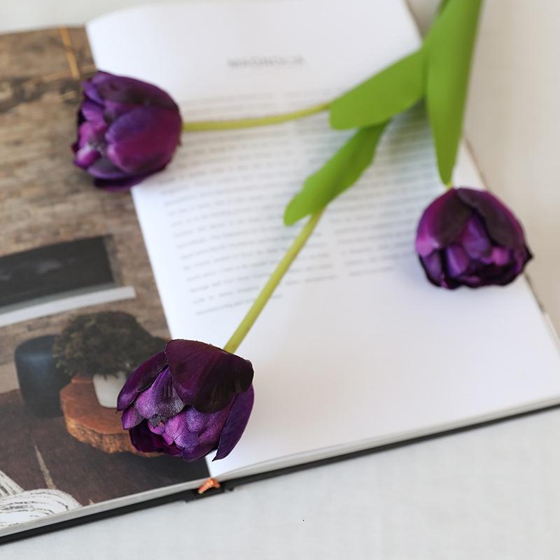 Künstliche Tulpen, farbenfrohes Blumenarrangement, Hochzeitsblumen, künstliche Seidenblumen für besondere Anlässe, romantische Tischdekoration