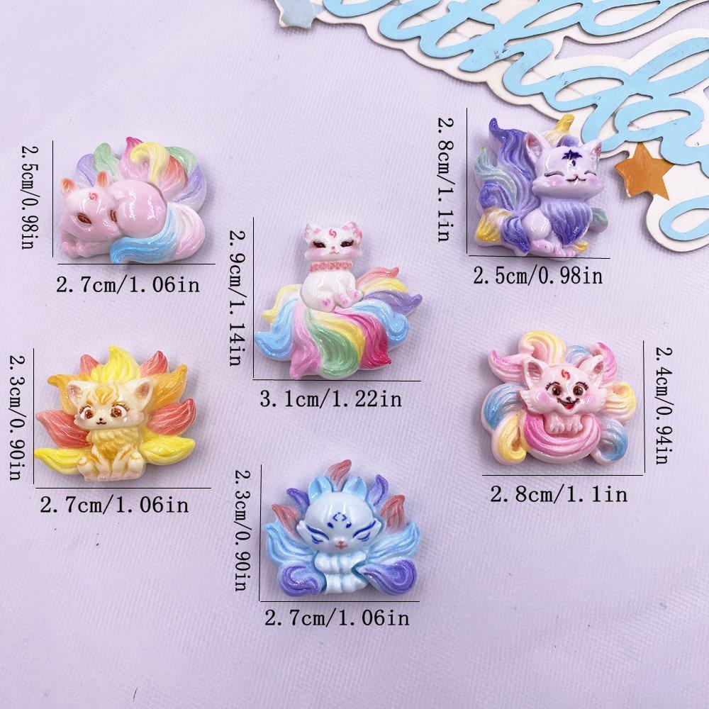 8 Peças Resina Fofa Colorida Desenho Animado Raposa de Sete Caudas Estatueta Pedra Flatback Animais Scrapbook DIY Joias Decoração Artesanato Acessórios