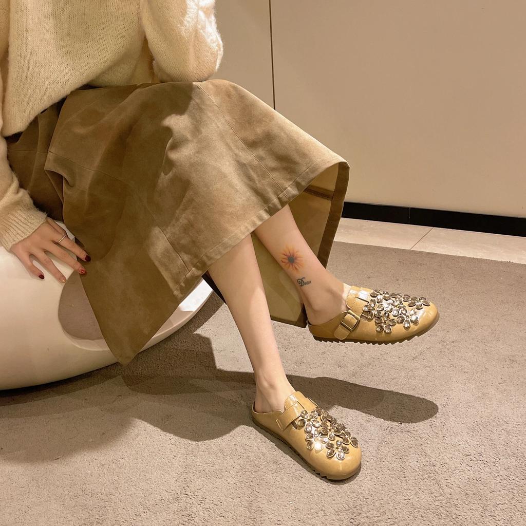 Fashion Brand Shoes Female 2025 Mules Women's Slippers Casual Slippers Women Fashion Rhinestone Flower Shoes Belt Buckle Flat Slippers