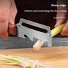 Vielseitiger 3-in-1 Edelstahl-Schäler mit Holzgriff, ideal für die Hausmannskost