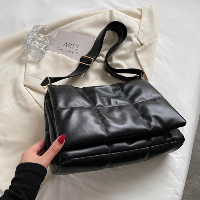 Luxury Designer Totes Large Capacity PU Leather Crossbody Handbag Women Brand Solid Color Quilted Shoulder Messenger Bag MIT