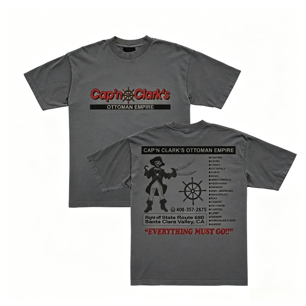 2026 Film Backrooms - Maglietta Grafica di Cap'n Clark Cotone Traspirante Uomo Donna T-shirt Y2k comoda casual Streetwear Top