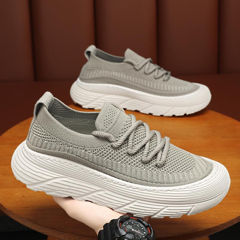 Chaussures de protection du travail Chaussures d'été pour hommes Chaussures respirantes Tendance pour hommes All Match Chaussures de sport antidérapantes à semelles épaisses Chaussures de papa décontractées