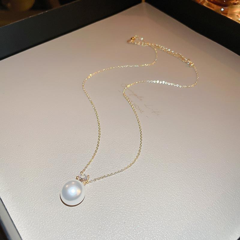 Korean cold wind diamond love pearl necklace Internet celebrity niche design temperament collarbone chain necklace women