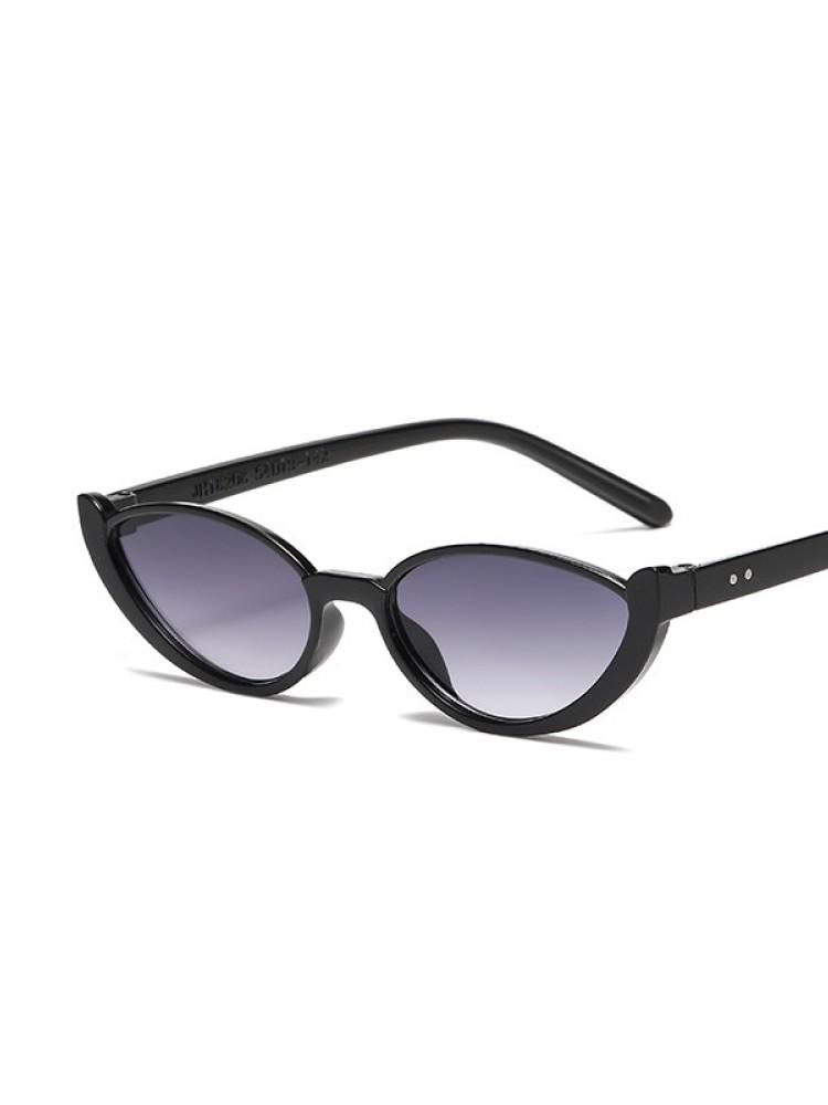 Vintage Cat Eye Sunglasses for Women Small Plastic Frame UV400 Protection Trendy Fashion Eyewear New Style
