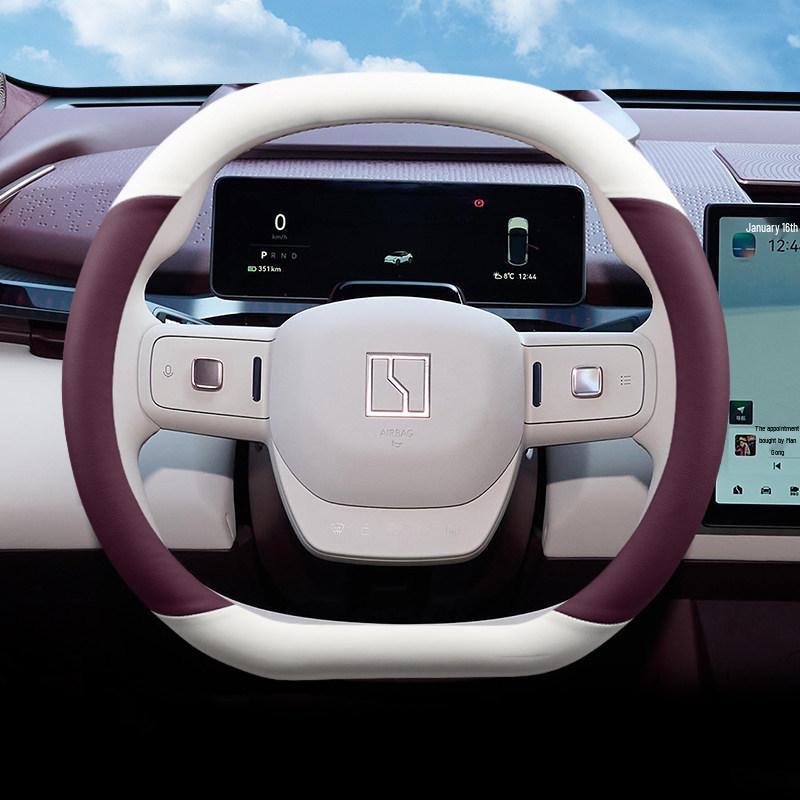 Zeekr Steering Wheel Cover: Ultra-thin, Non-slip, Sweat-absorbing for Models X, 001, 007, 009 - All-season Use