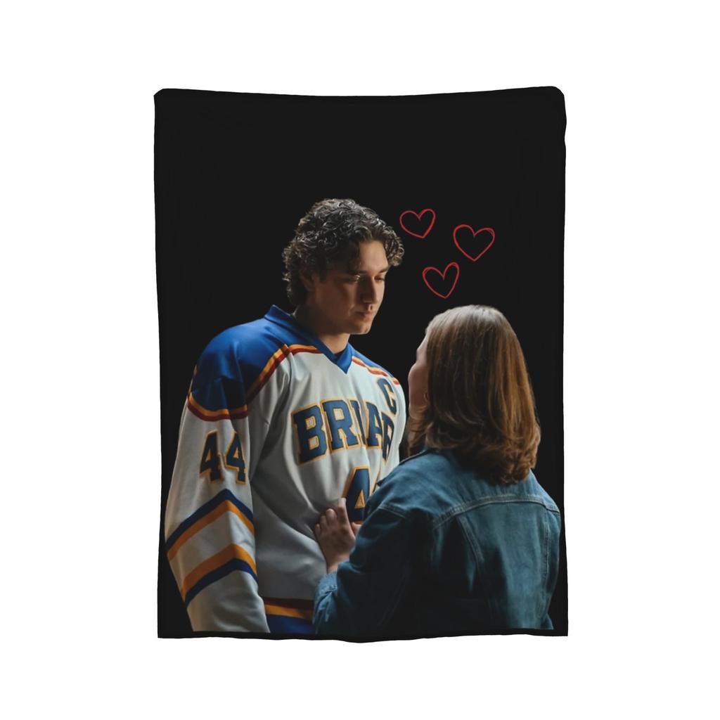 Off Campus  Plush Blanket  Funny Throw Blankets for Home Plush Thin Quilt,