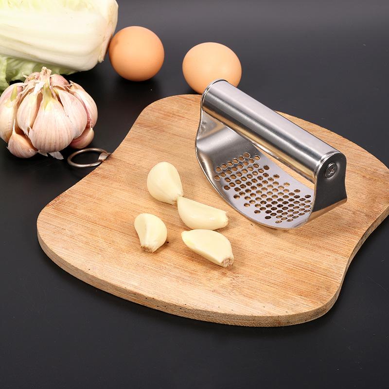Stainless Steel Garlic Press Manual Garlic Masher Tool Chopping Garlic Tool Vegetable Garlic Crusher Kitchen Accessories Gadget