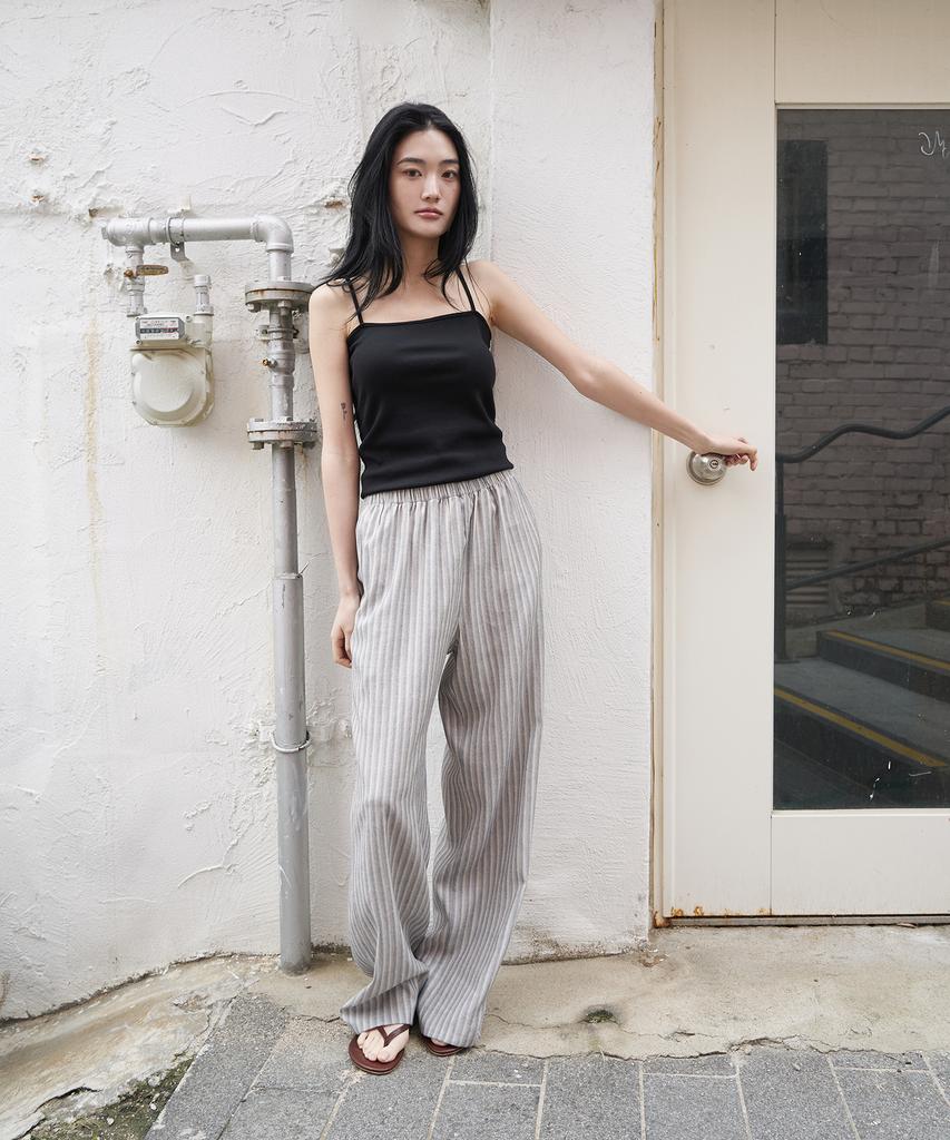 Julliapepe Natural Stripe Pants (Khaki)