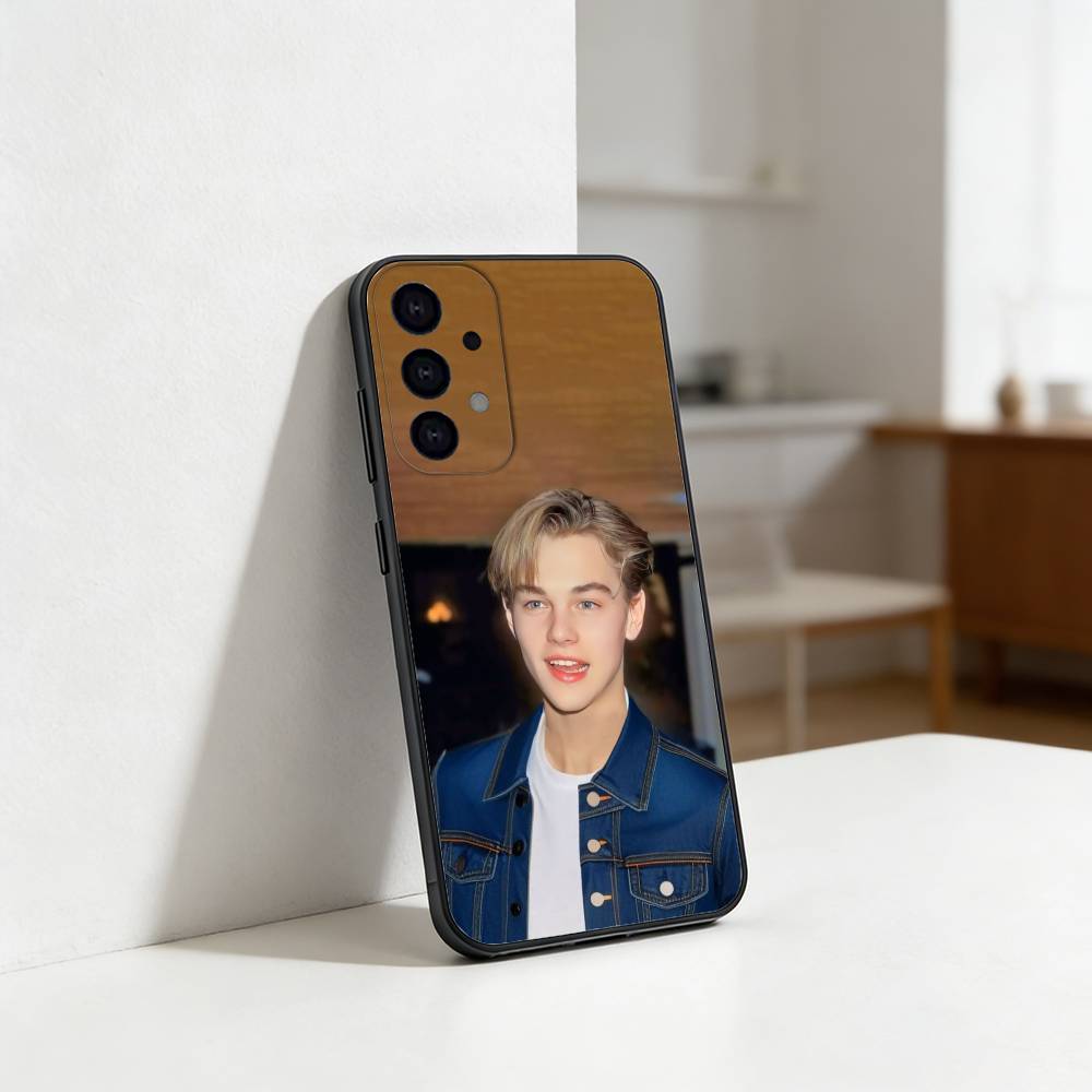 L-Leonardo DiCaprio Phone Case For Samsung S25,S24,S21,S22,S23,S30,Ultra,S20,Plus,Fe,Lite Black Shell