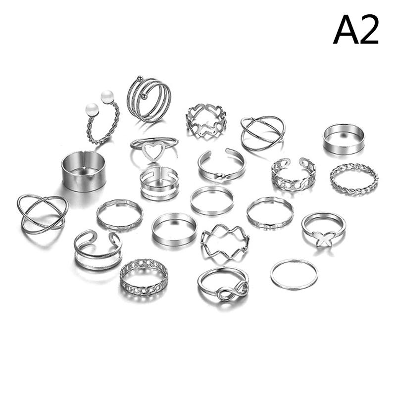 22st Set Vintage Hollow Heart Butterfly Rings Set för kvinnor Metall Silver Färg