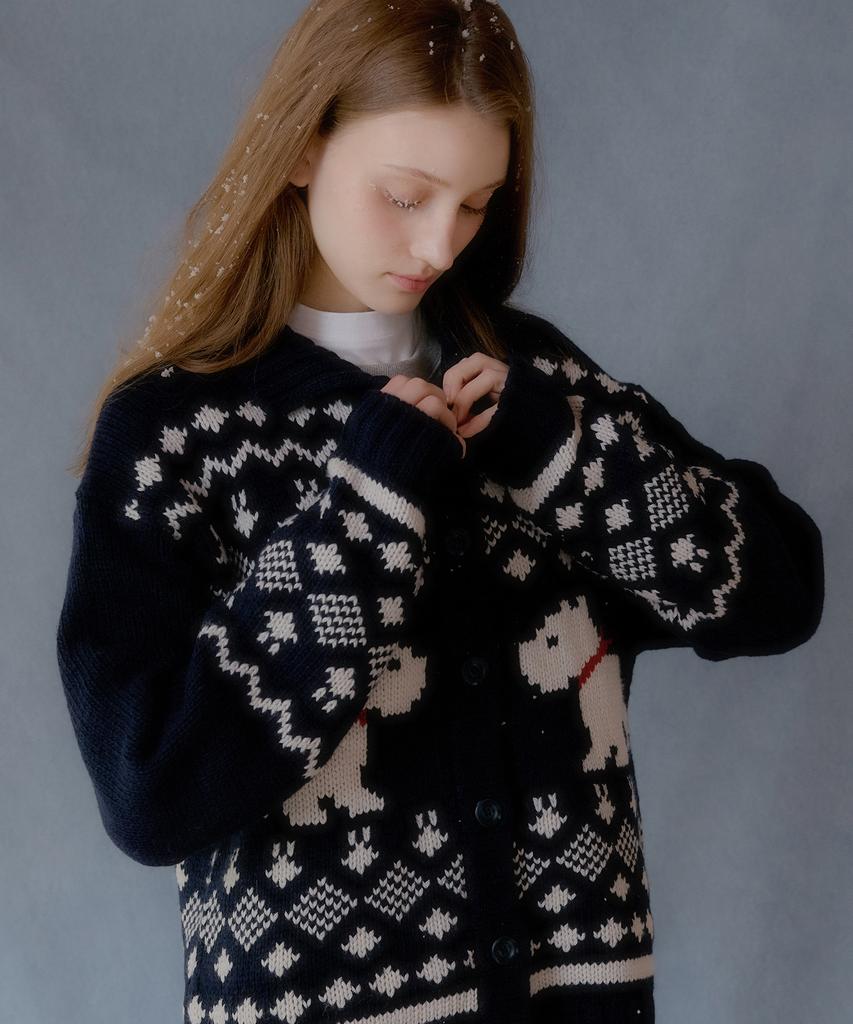 Letter From Moon Scottish Terrier Cowichan Wool Cardigan (Navy)