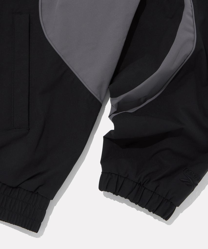 Reebok Premier Warm Mesh Windbreaker - Black