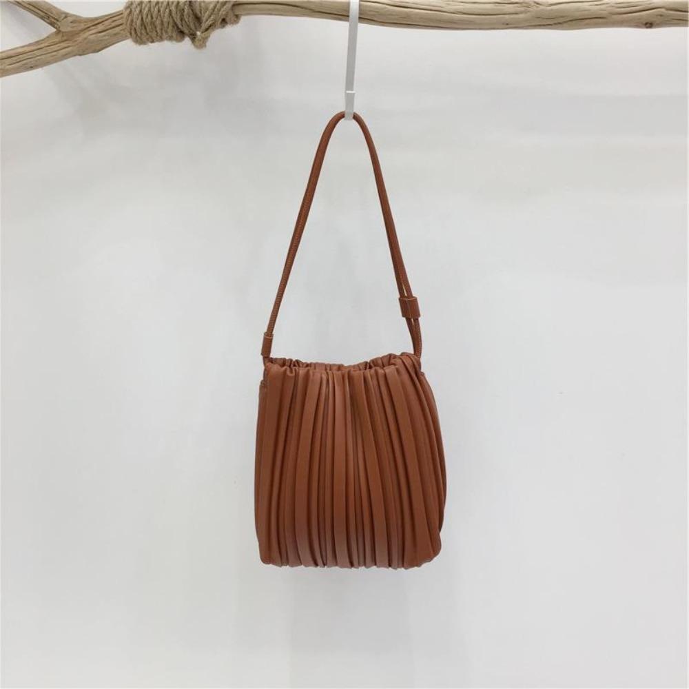 Trendy PU Leather Crossbody Bag Elegant Inner Insert Pocket Mini Coin Pouch Versatile Use Pleated Square Bag for Women Girls