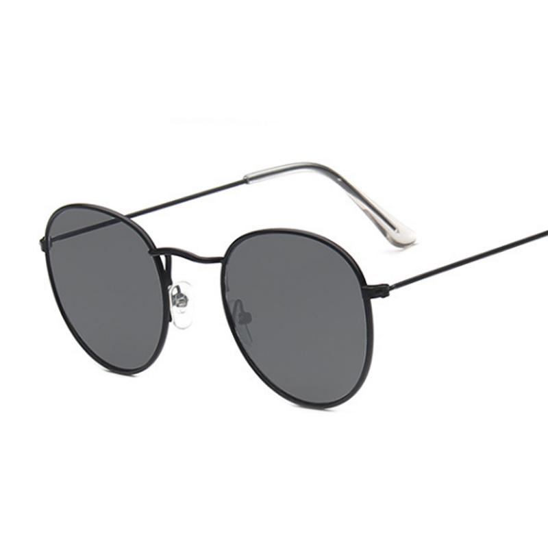 Brand Designer Round Vintage Retro Sunglasses Man Classic Vintage Sun Eyeglasses Male Small Frame Metal Material Outdoor Use Travel Oculos De Sol