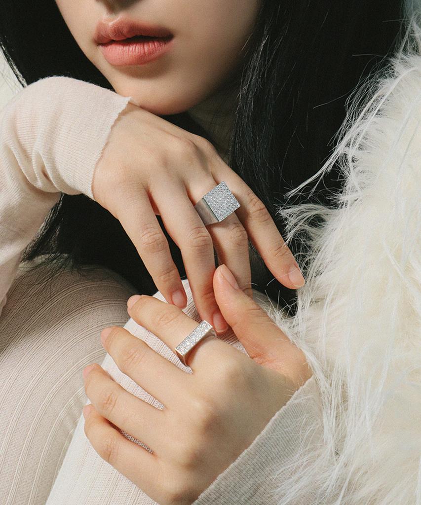 Smgt Signet Series Flat Ring #4 [White]